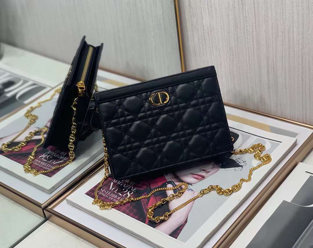 DiorCaro P1 I37