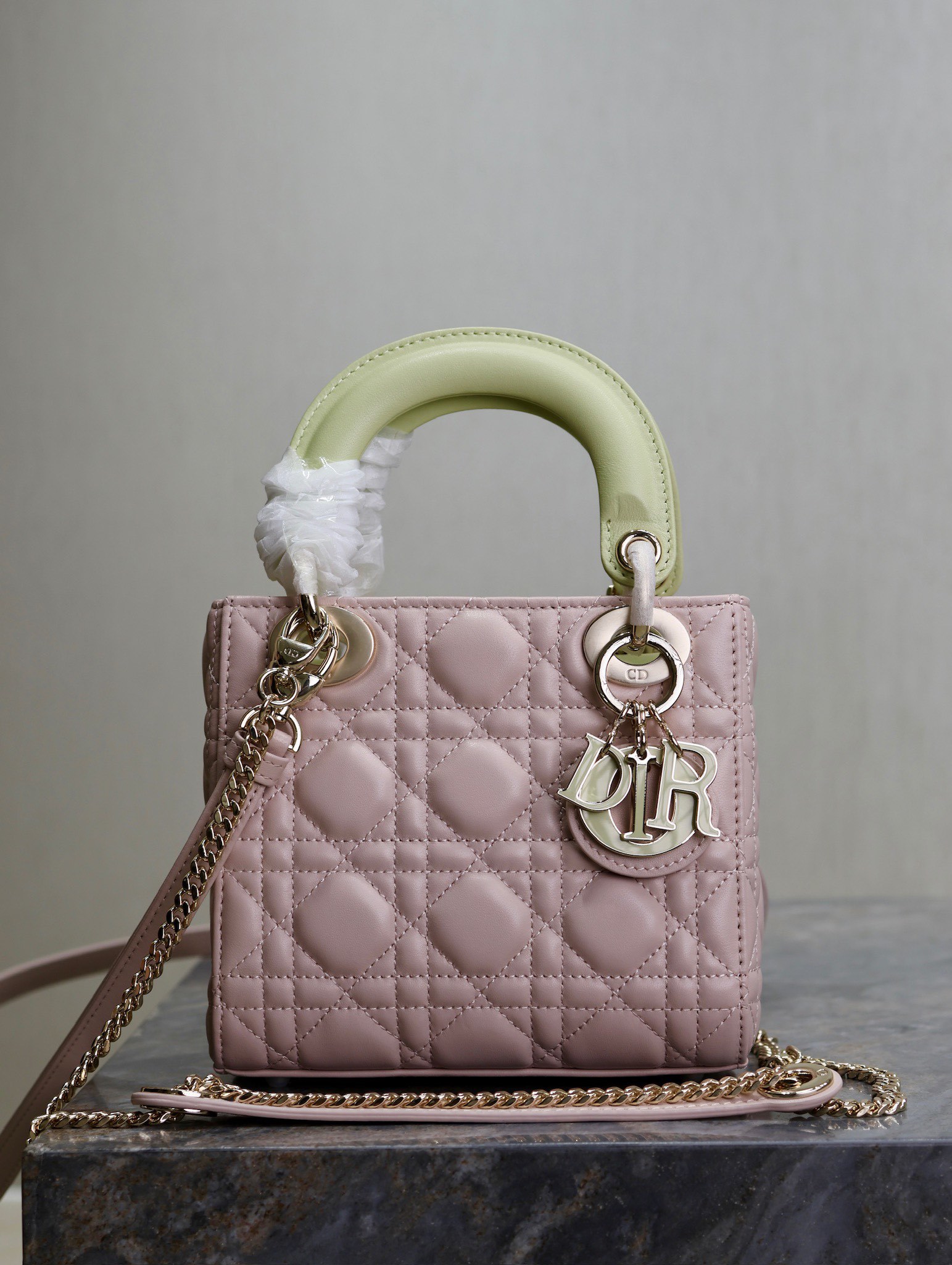 DiorLadyM0505 17cm P1 I16