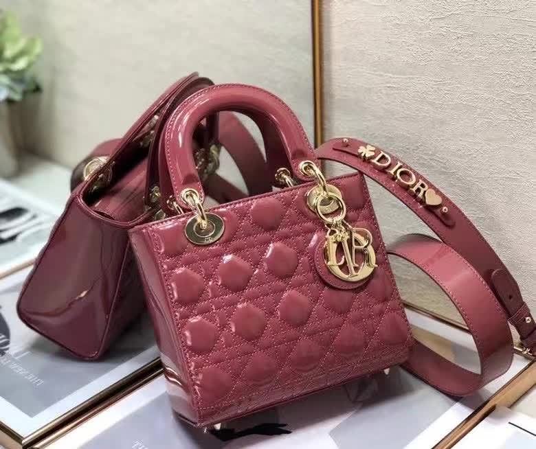 DiorLadyM0538 20cm P1 I10