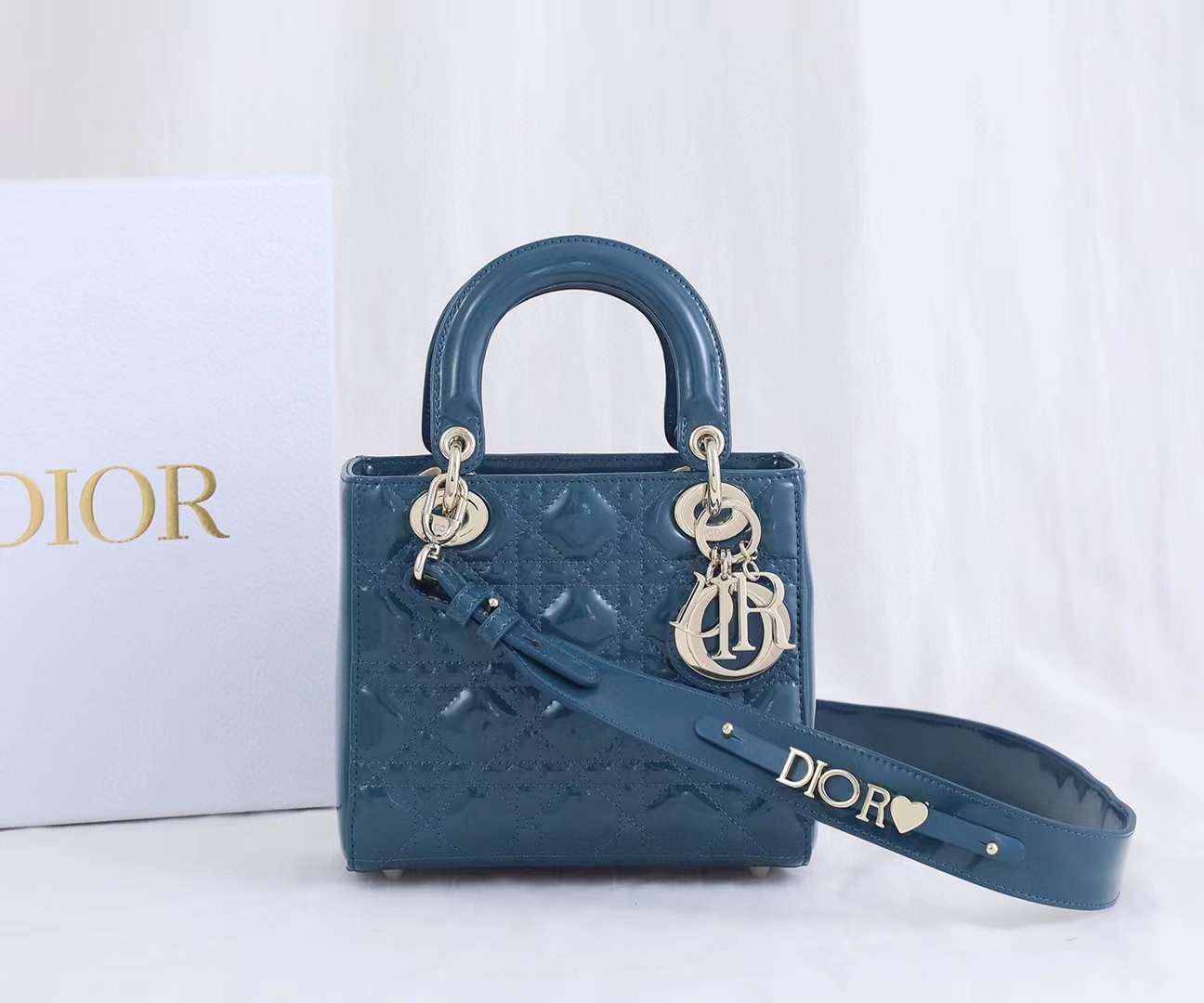 DiorLadyM0538 20cm P1 I34