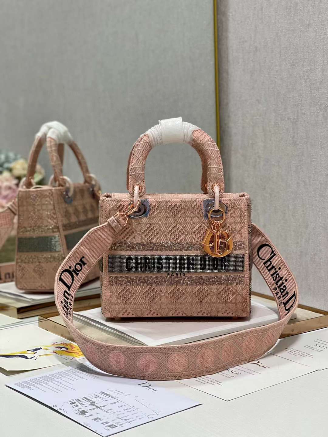 DiorLadyM0565 24cm P1 I61