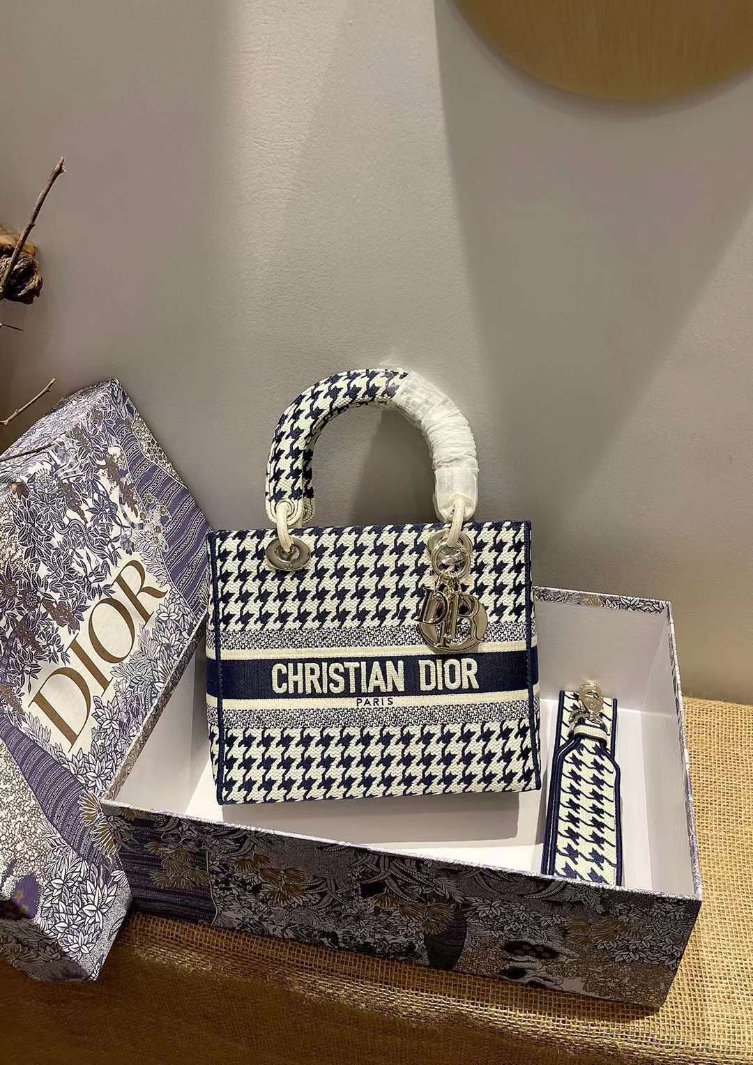 DiorLadyM0565 24cm P1 I96