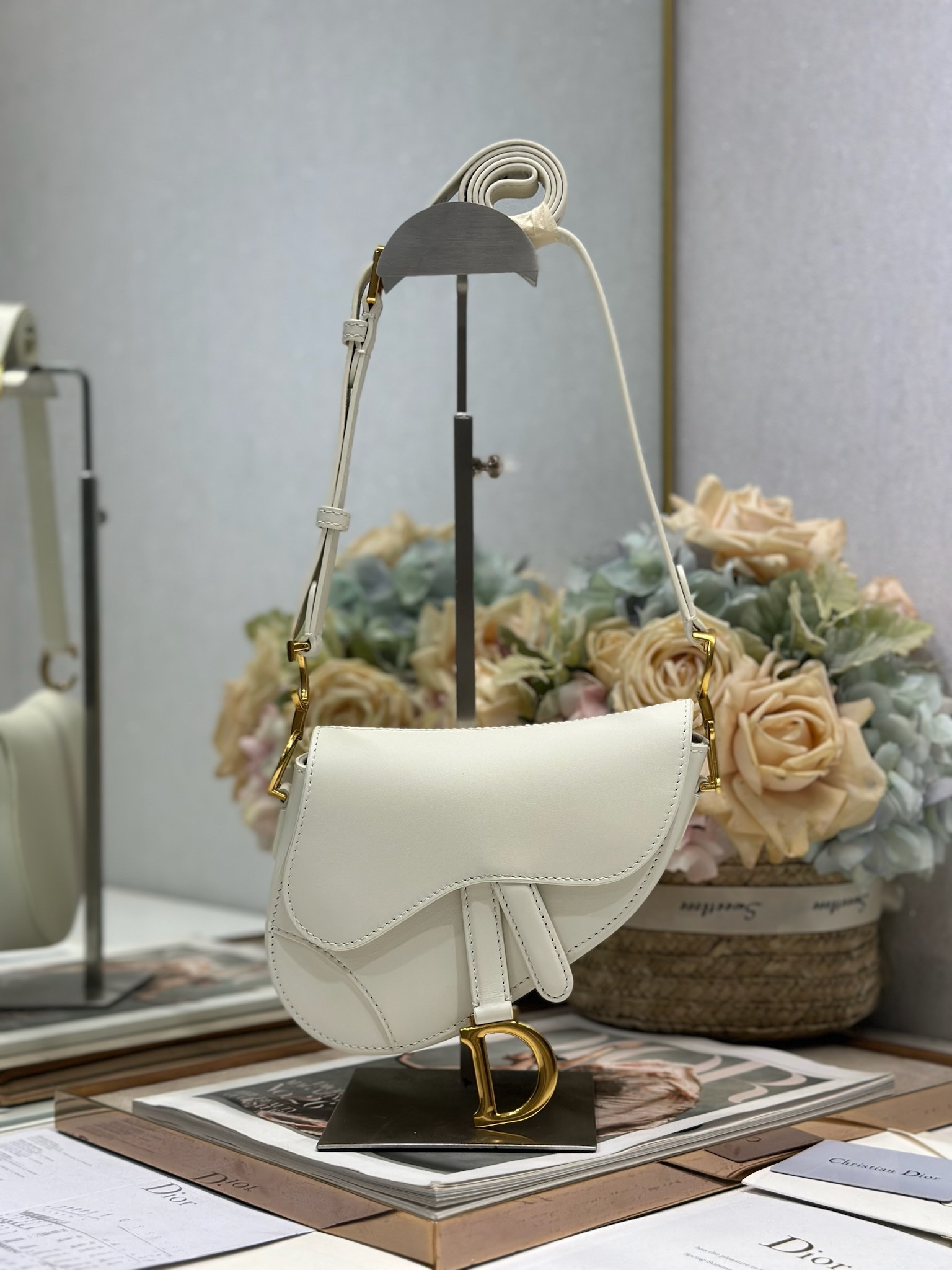 DiorSaddle M0447 P1 I10