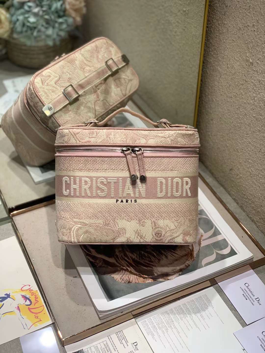 DiorVanityCase P1 I8