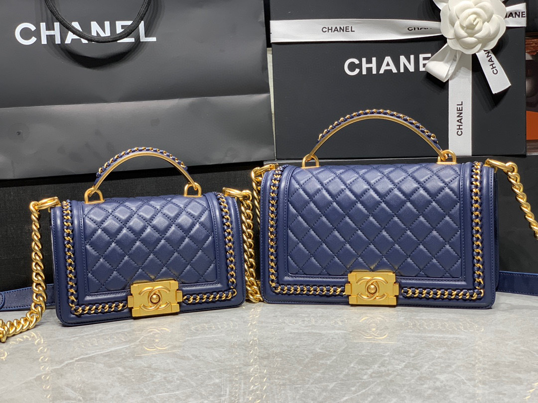 Chanel P1 I42