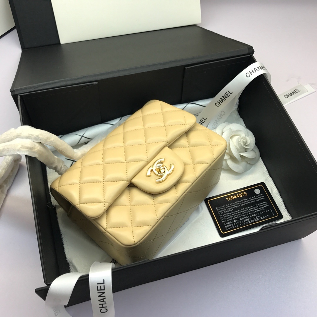 Chanel MiniSquare P1 I17
