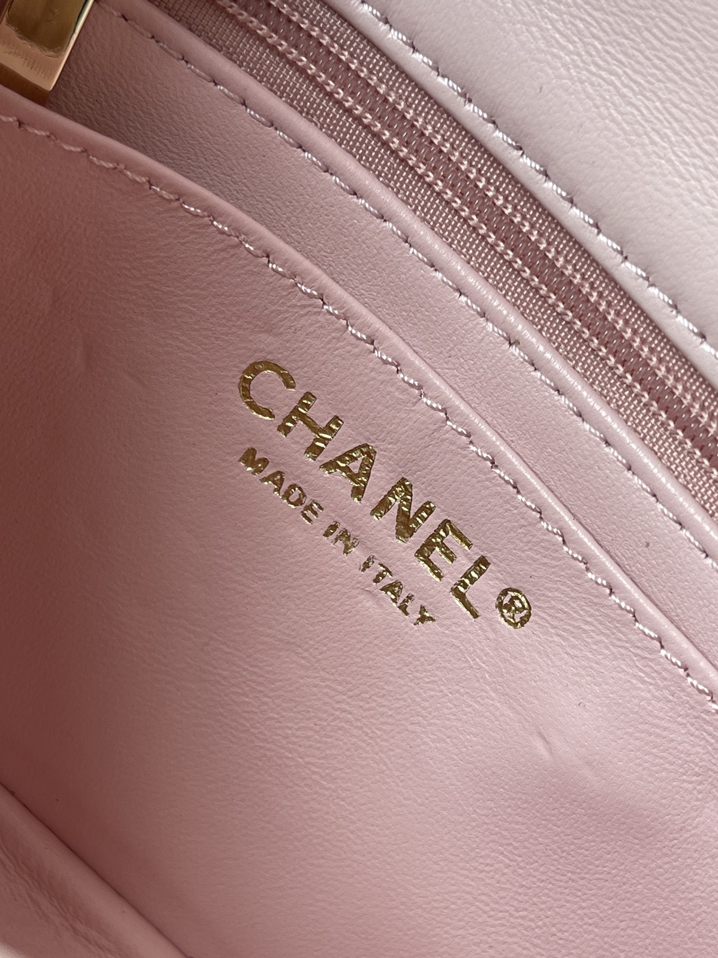 Chanel Flap P1 I17