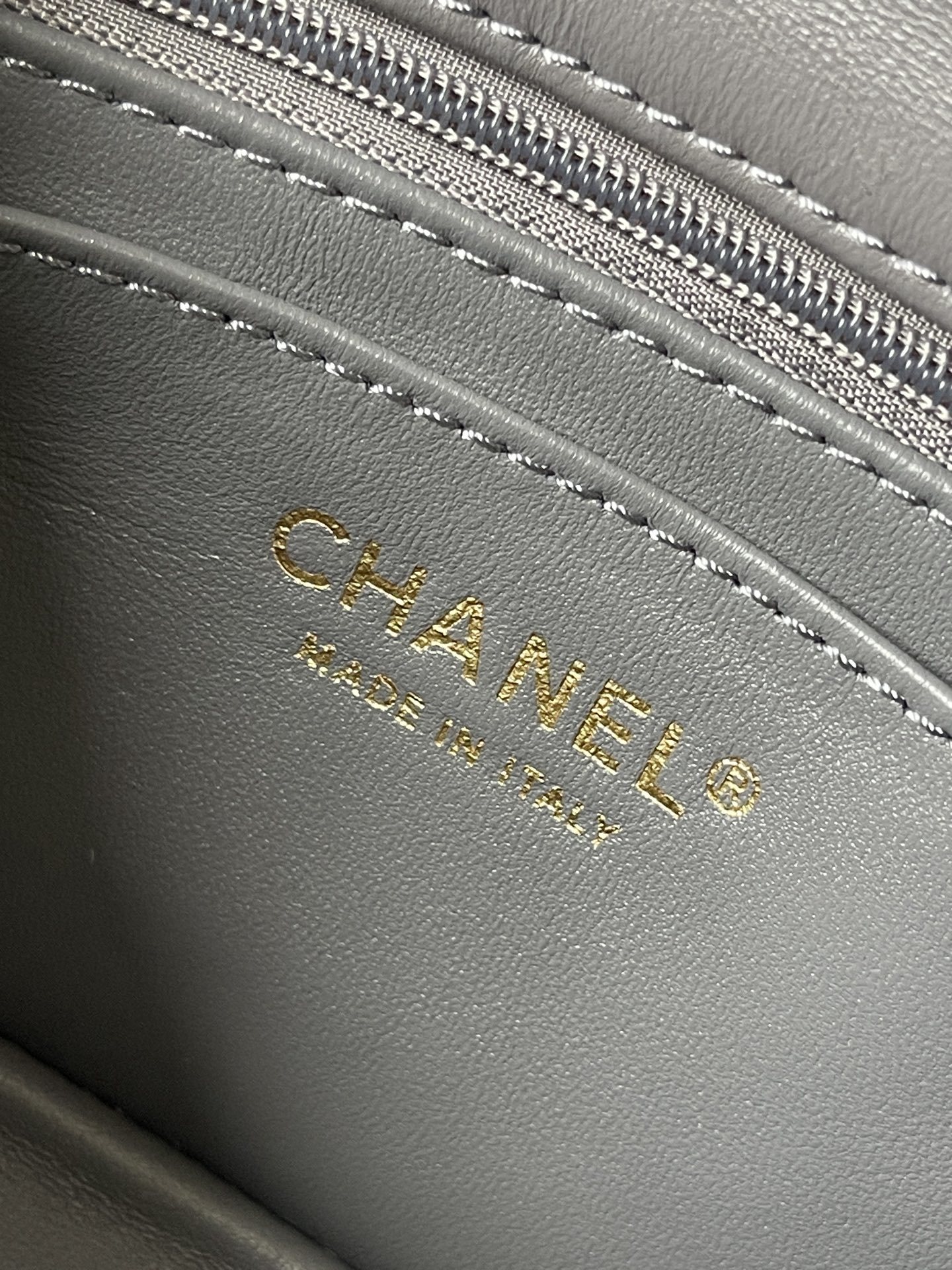 Chanel Flap P1 I3