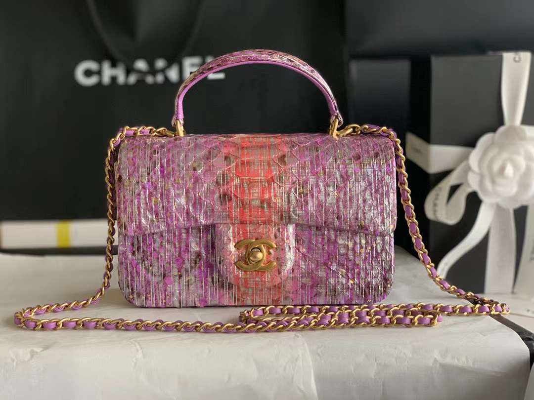 Chanel Flap P1 I39