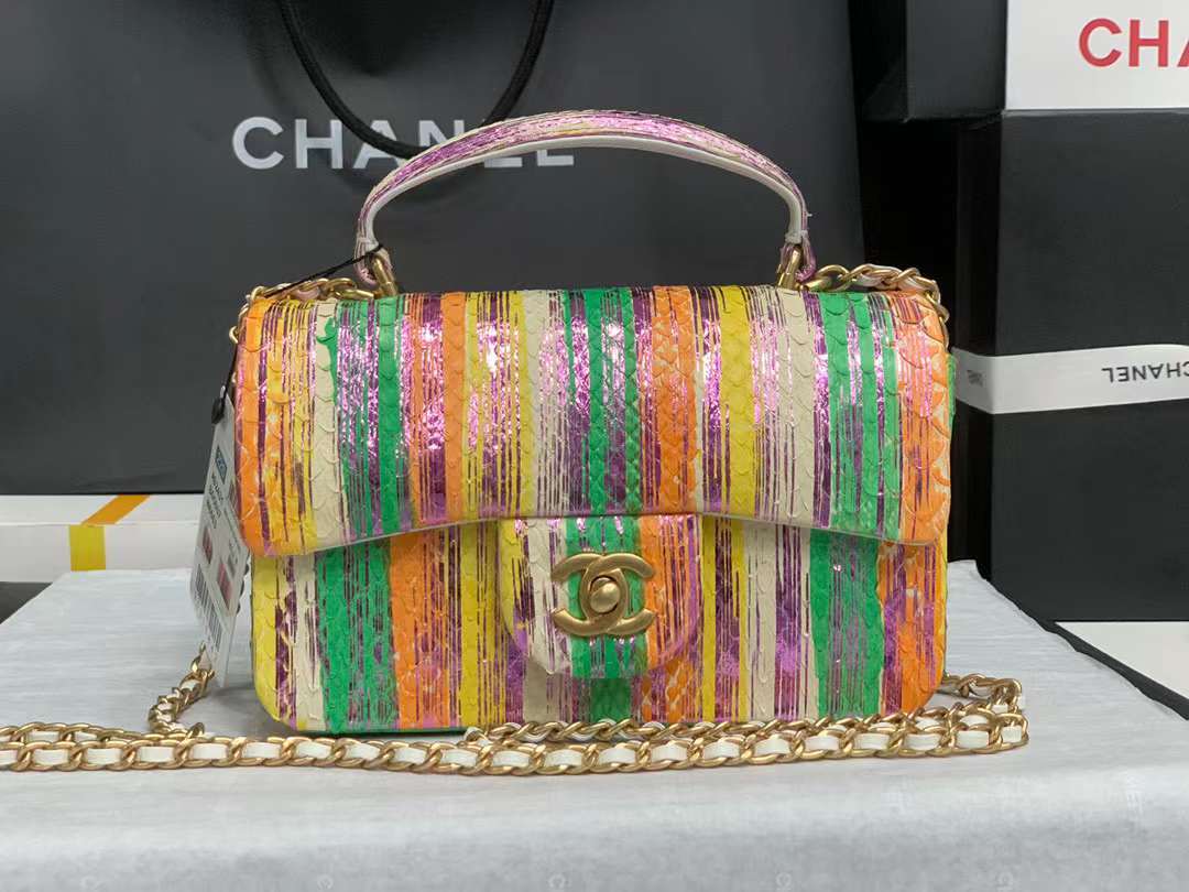 Chanel Flap P1 I54