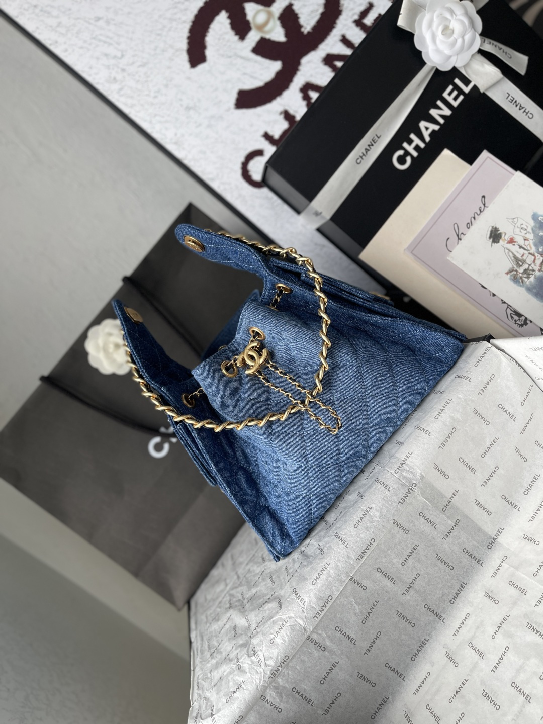 Chanel Hobo P1 I7