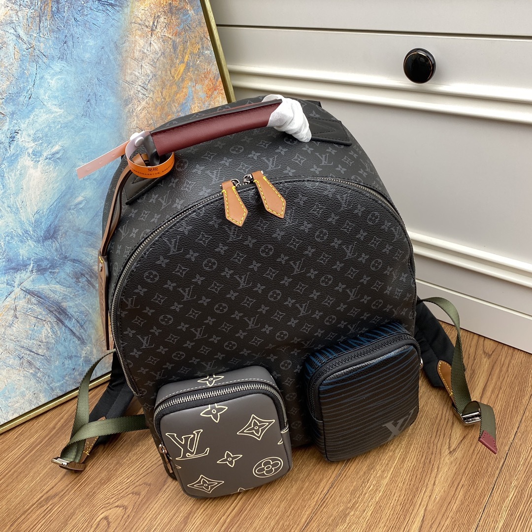 LV Backpack P1 I114