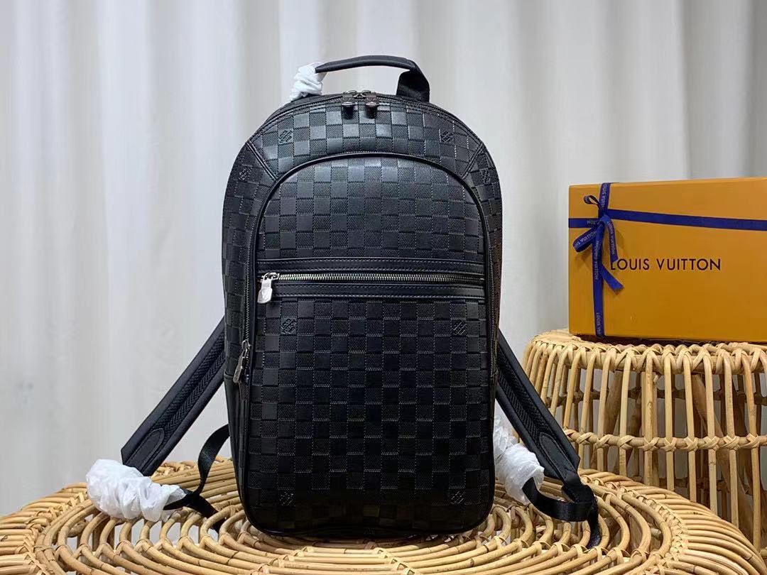 LV Backpack P1 I33
