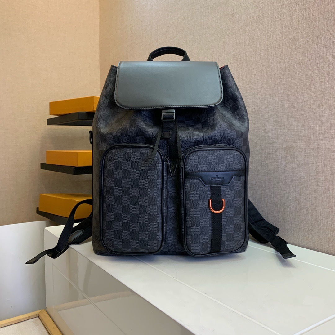 LV Backpack P1 I75