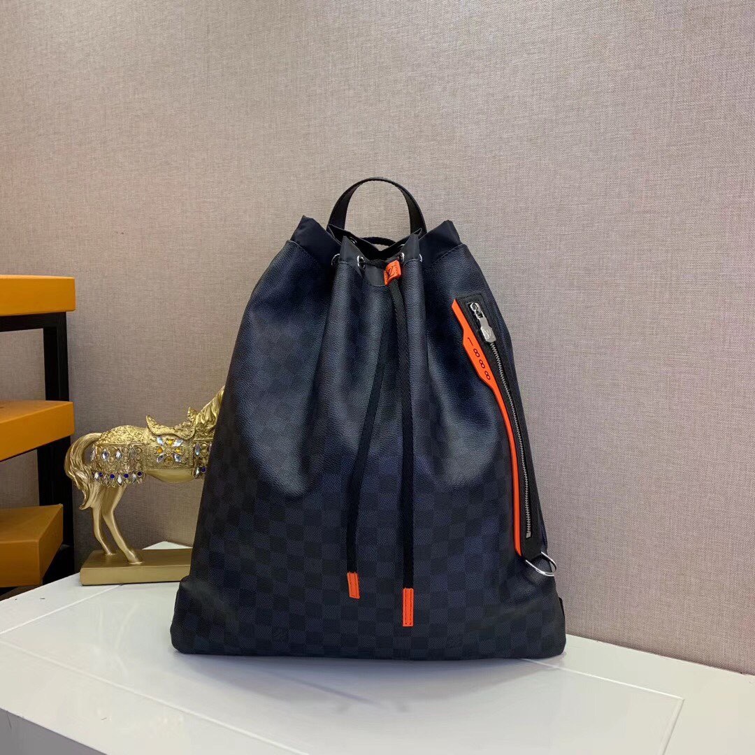 LV Backpack P1 I96
