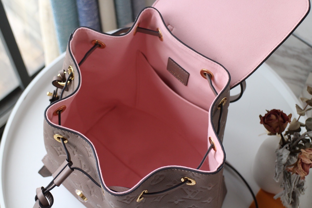 LV Backpack P2 I5
