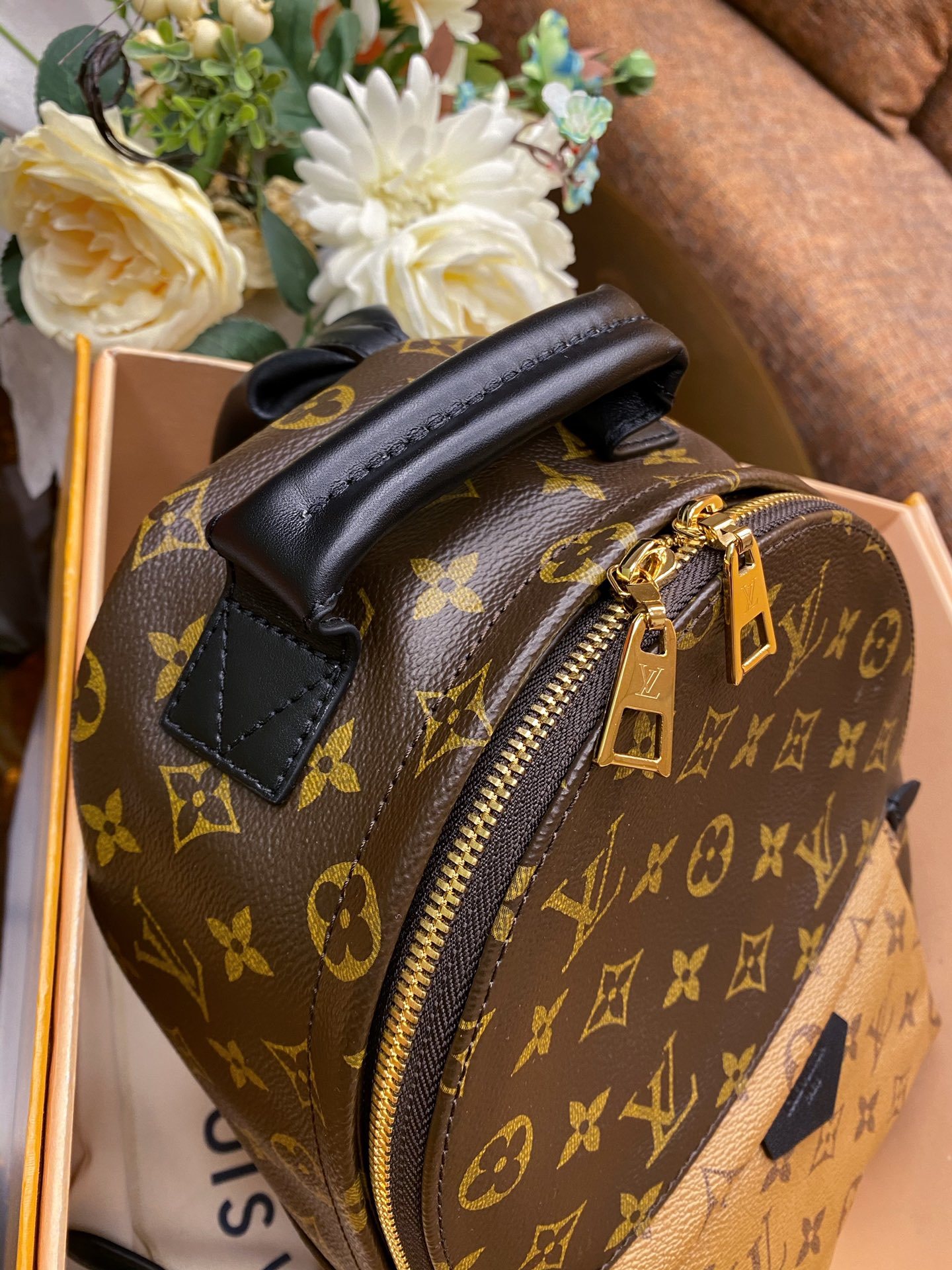 LV Backpack P2 I9