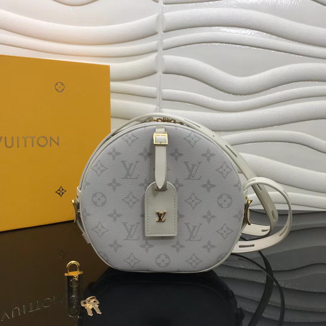 LV Chapeau P1 I14