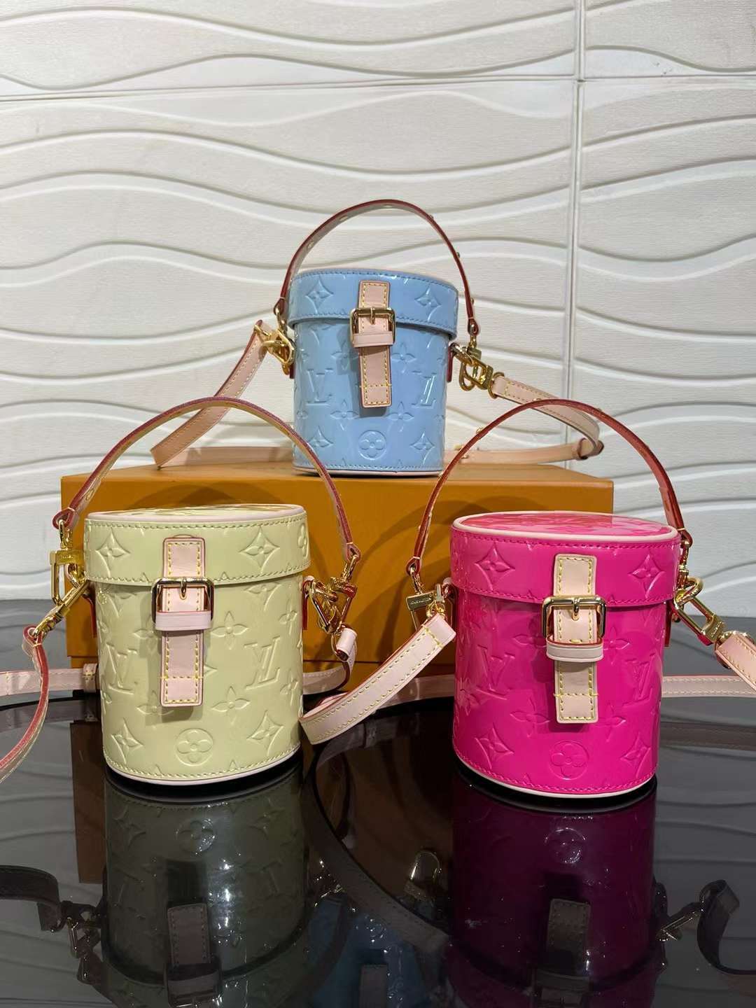 LV Bucket P1 I10