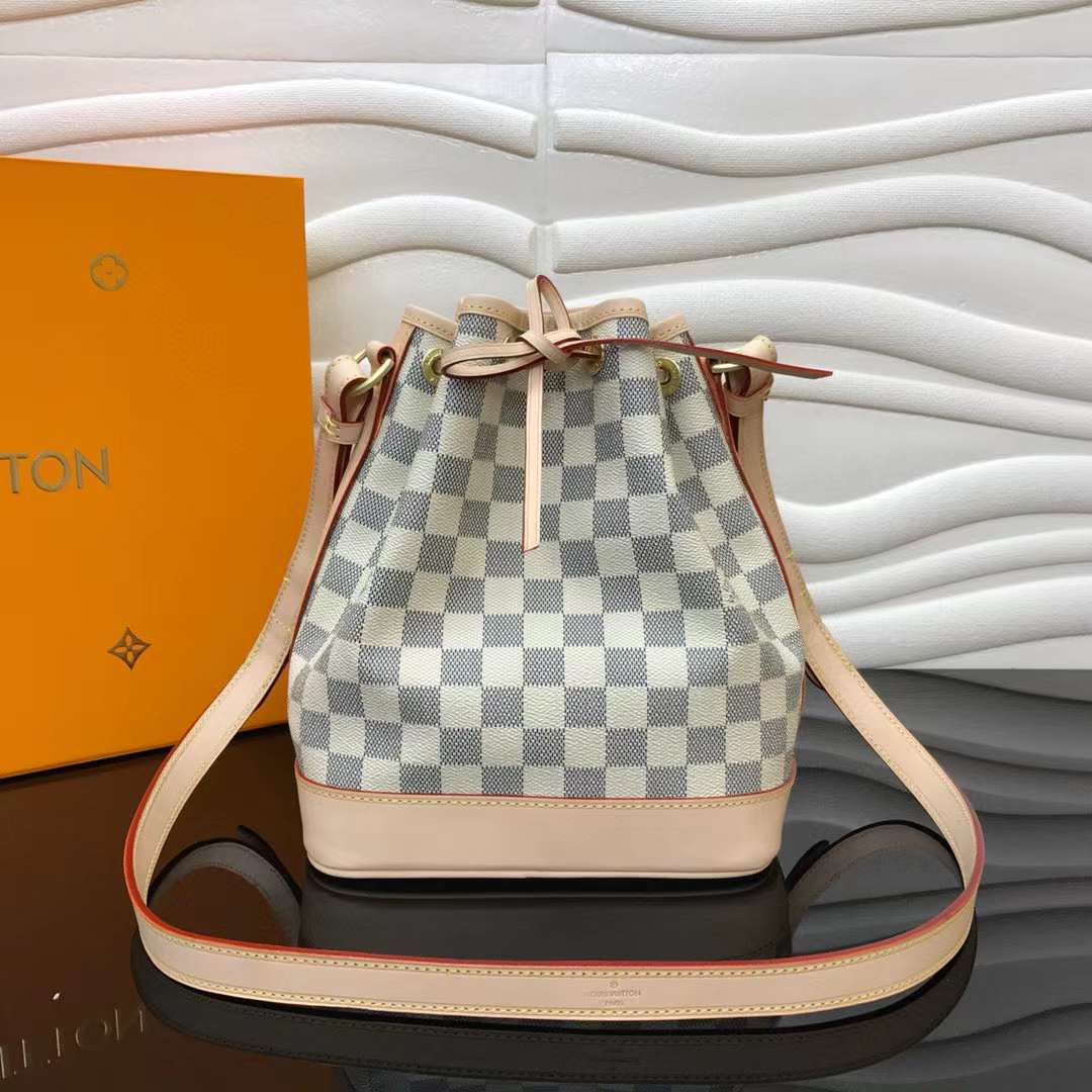 LV Bucket P1 I52