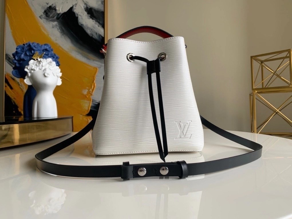 LV Bucket P1 I63
