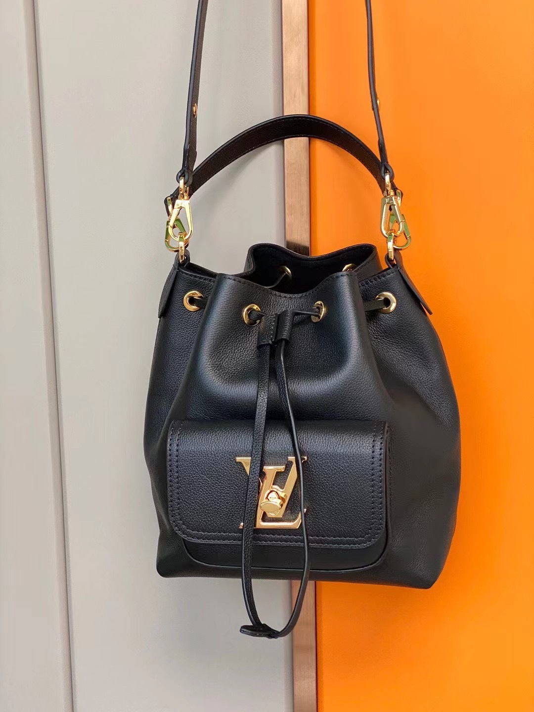 LV Bucket P1 I76
