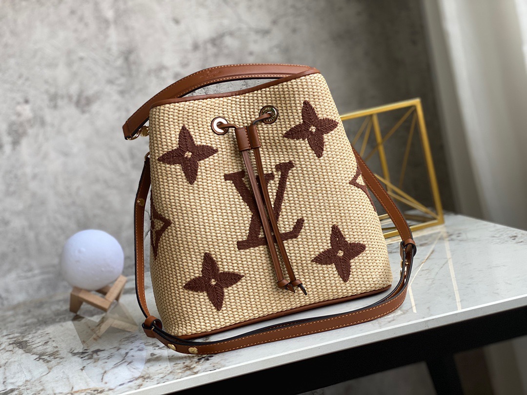 LV Bucket P1 I80