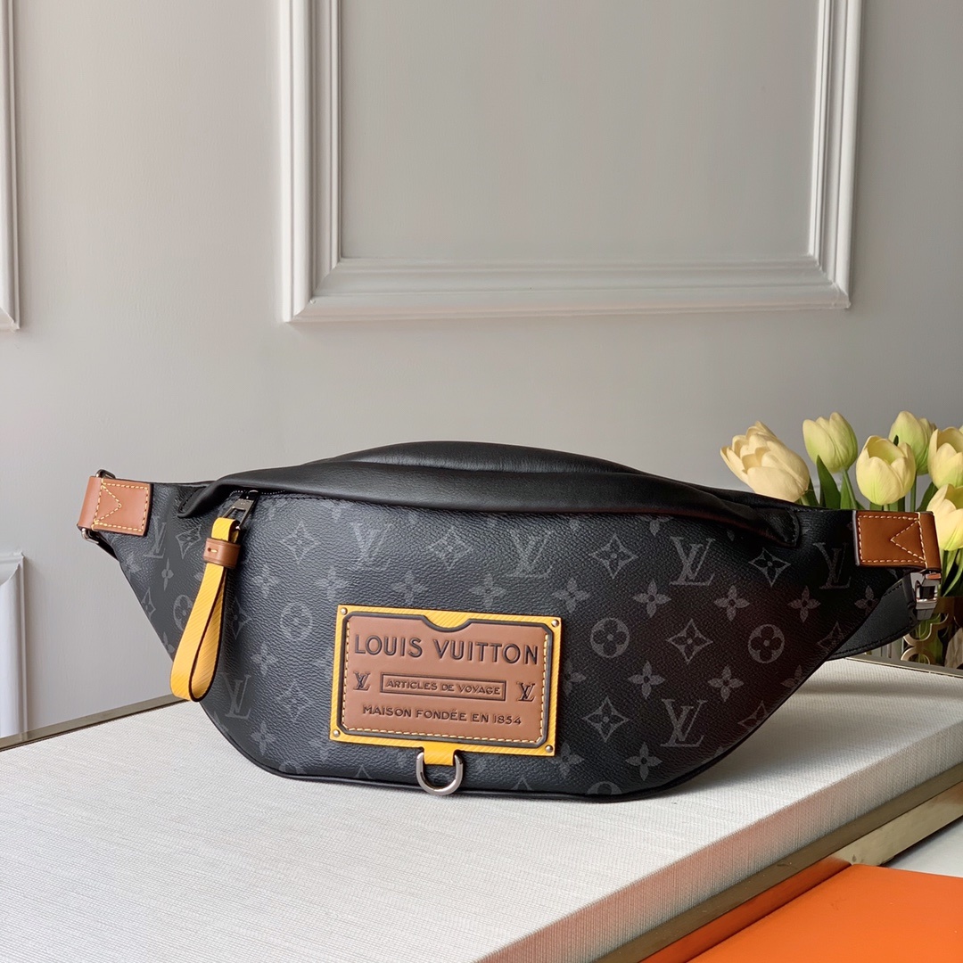 LV Bumbag P1 I15