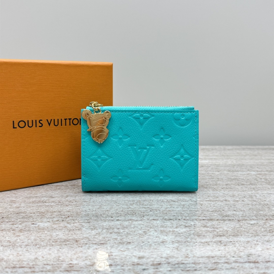LV CardHolder P1 I56