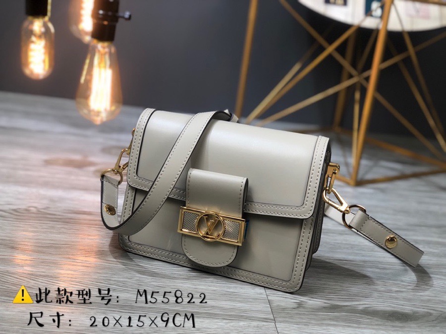 LV Dauphine P1 I33
