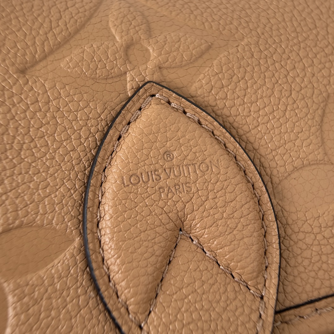 LV Baguette P1 I4
