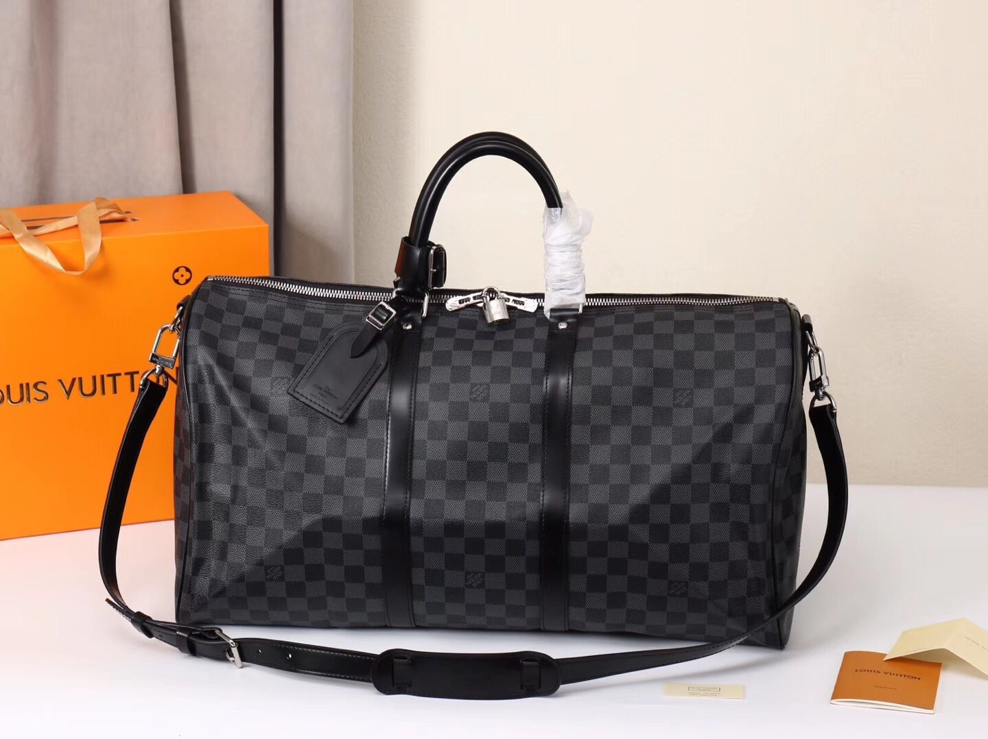 LV Keepall P1 I106