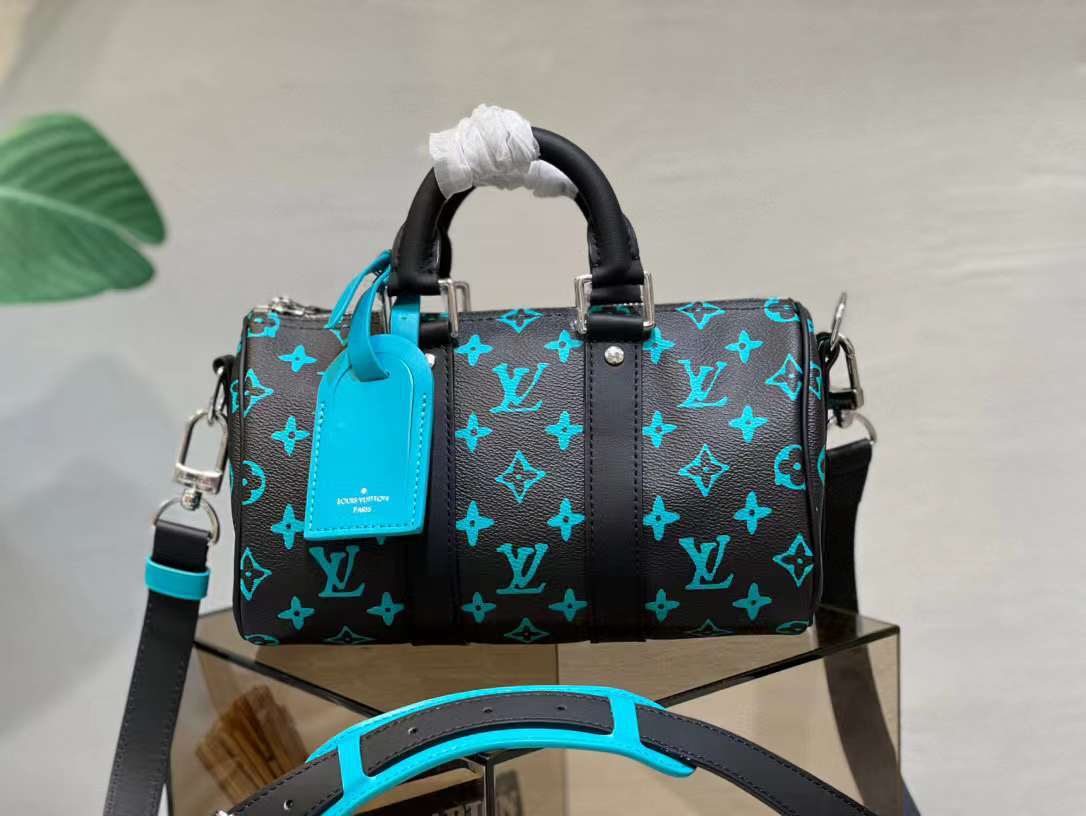 LV Keepall P1 I28