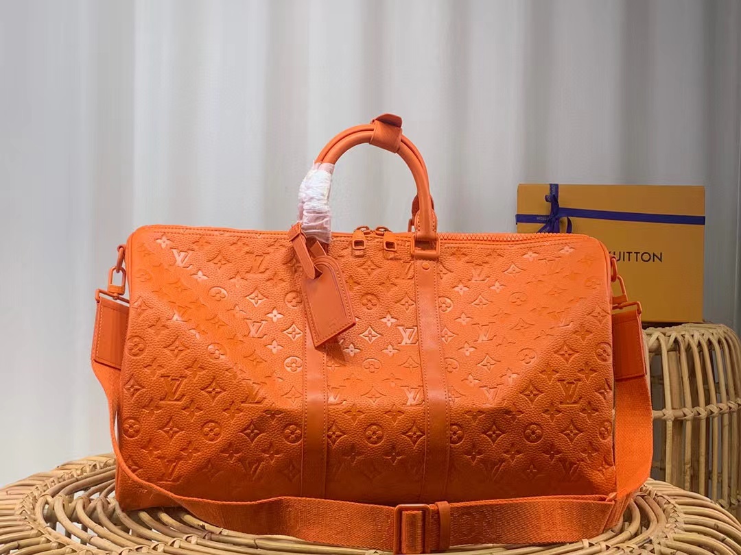 LV Keepall P1 I32