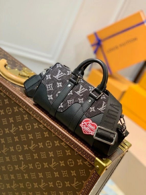 LV Keepall P1 I69
