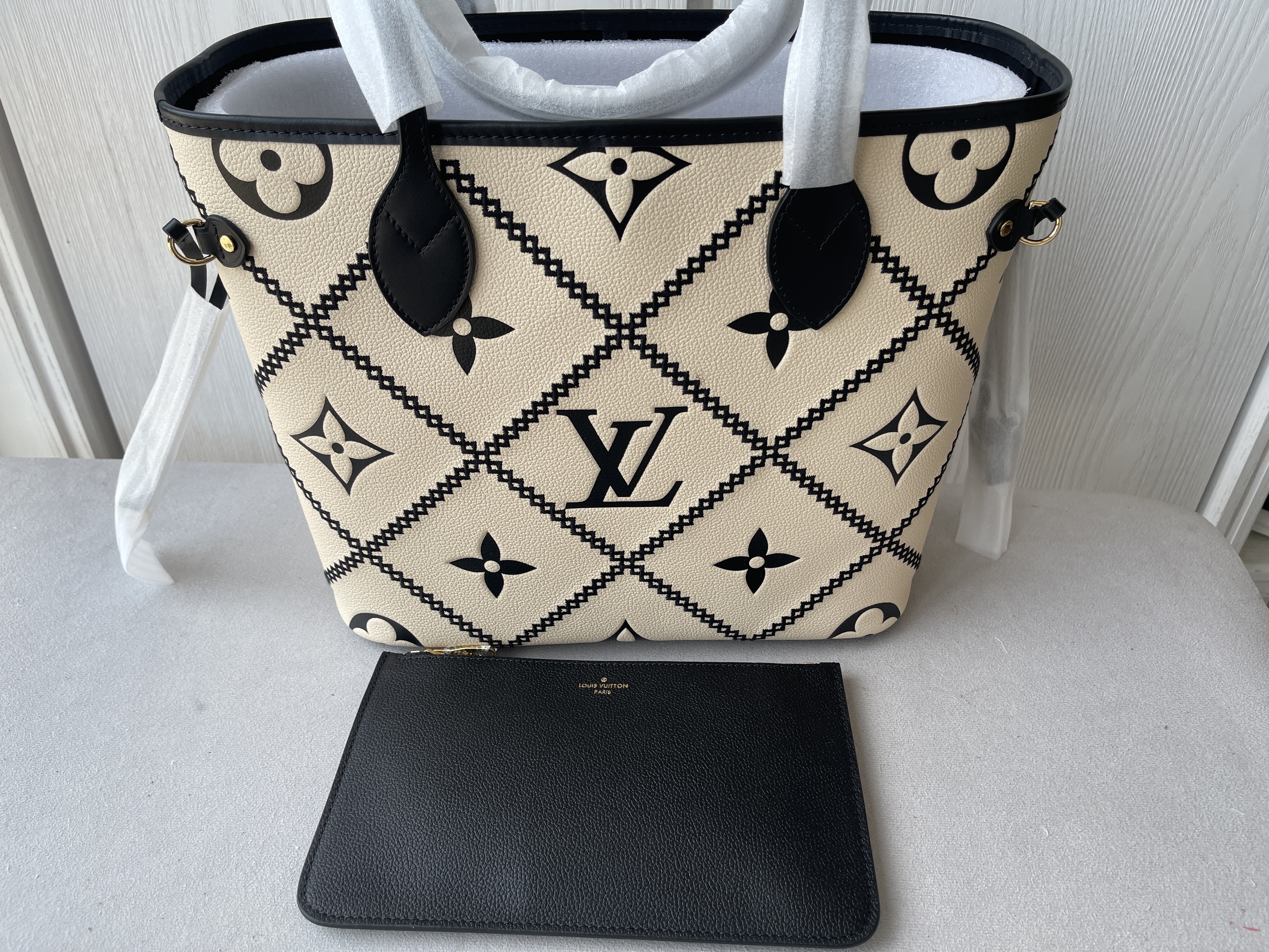 LV NeverfullMM P1 I39