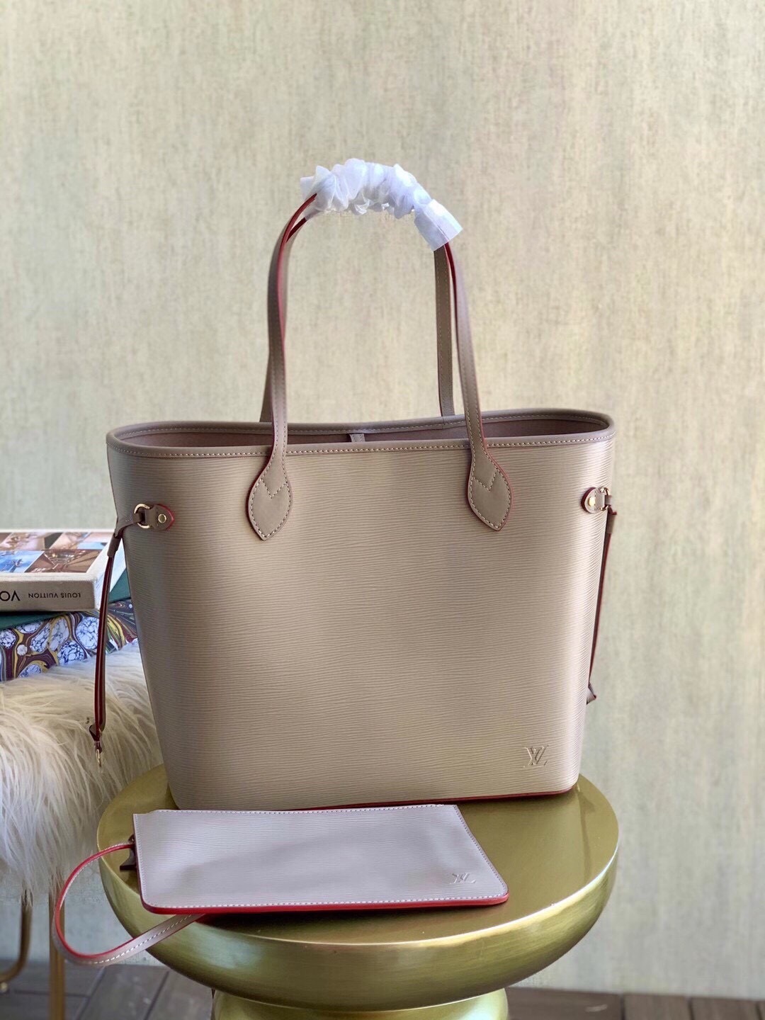 LV NeverfullMM P1 I6