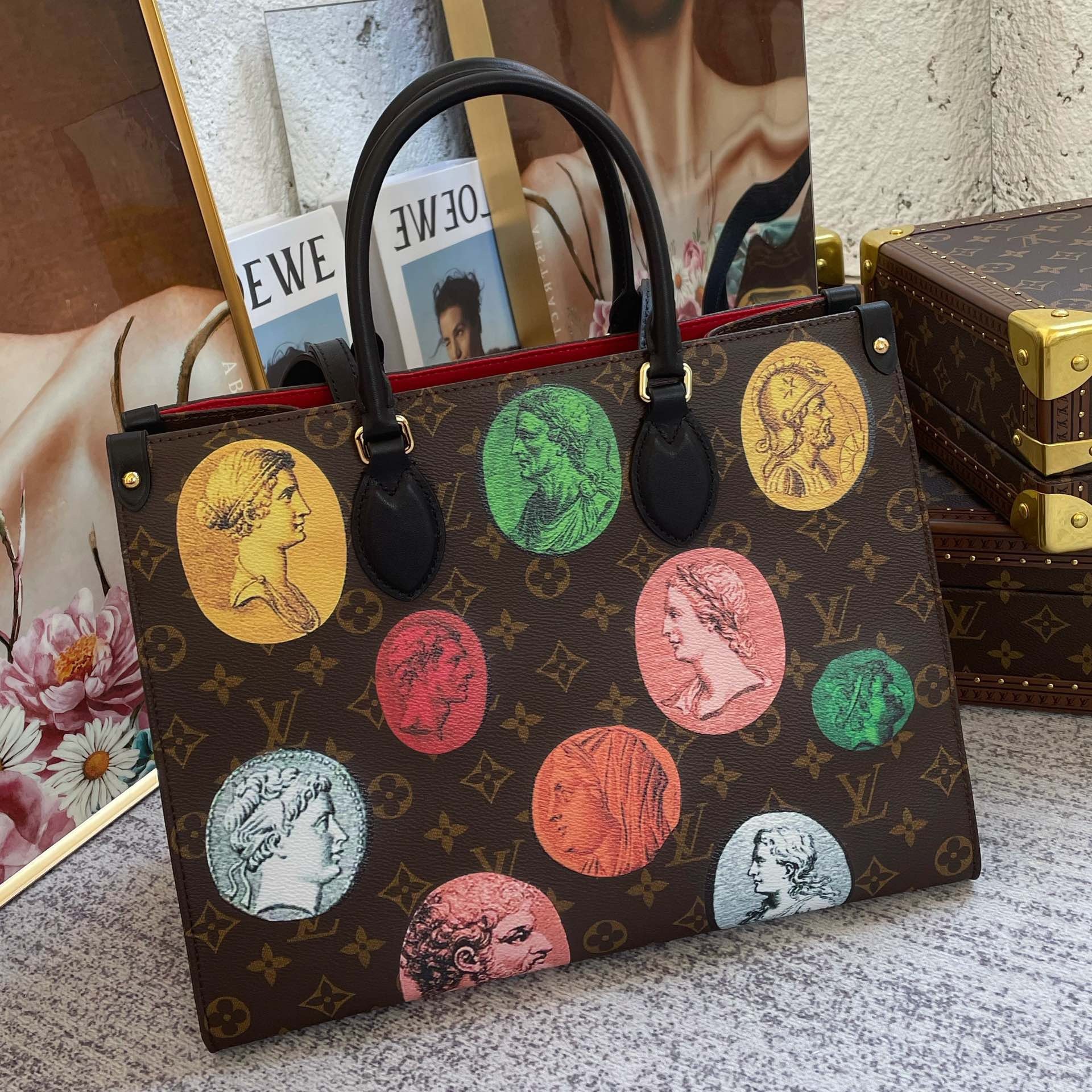 LV Onthego P1 I72