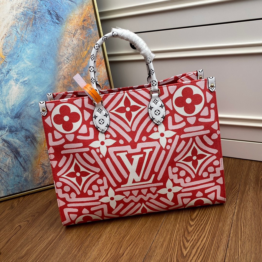LV Onthego P1 I83