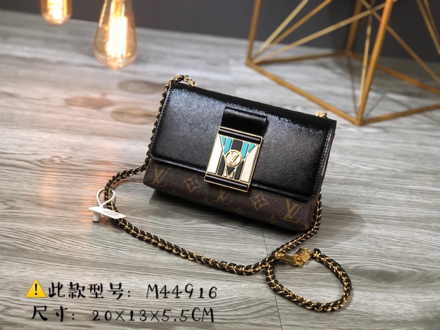 LV Pochette P1 I101