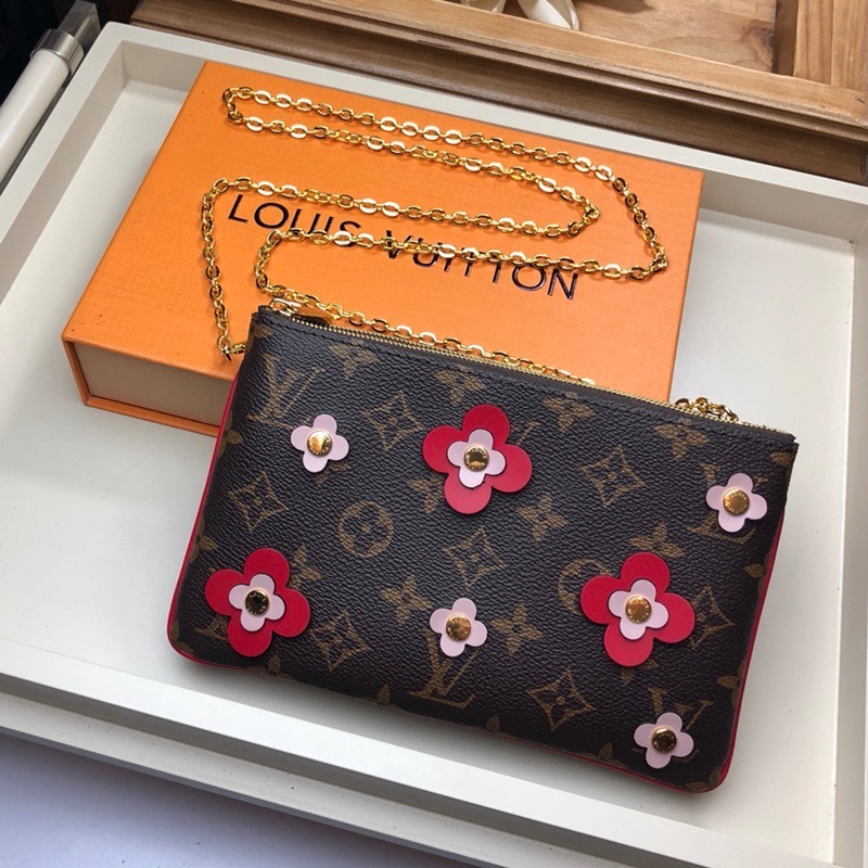 LV Pochette P1 I102