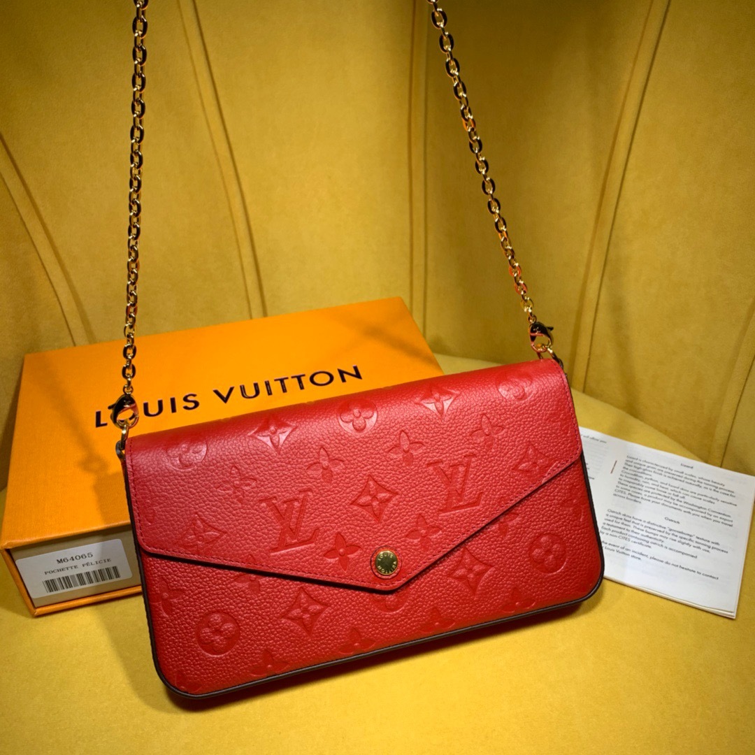 LV Pochette P1 I111