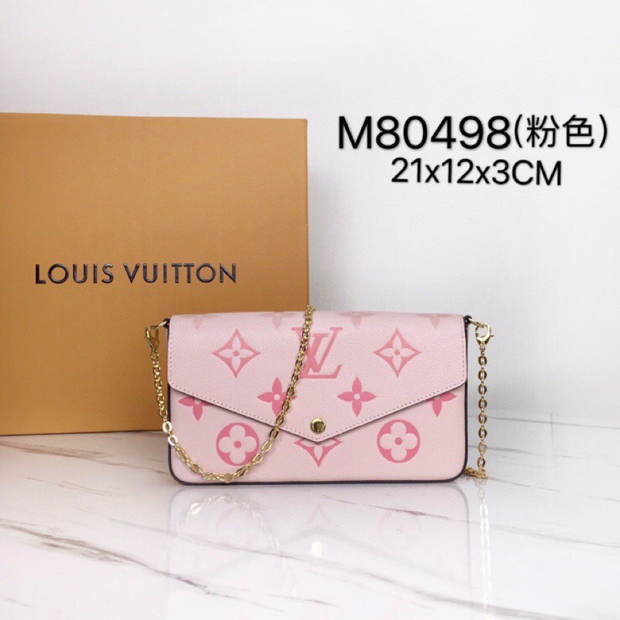 LV Pochette P1 I40