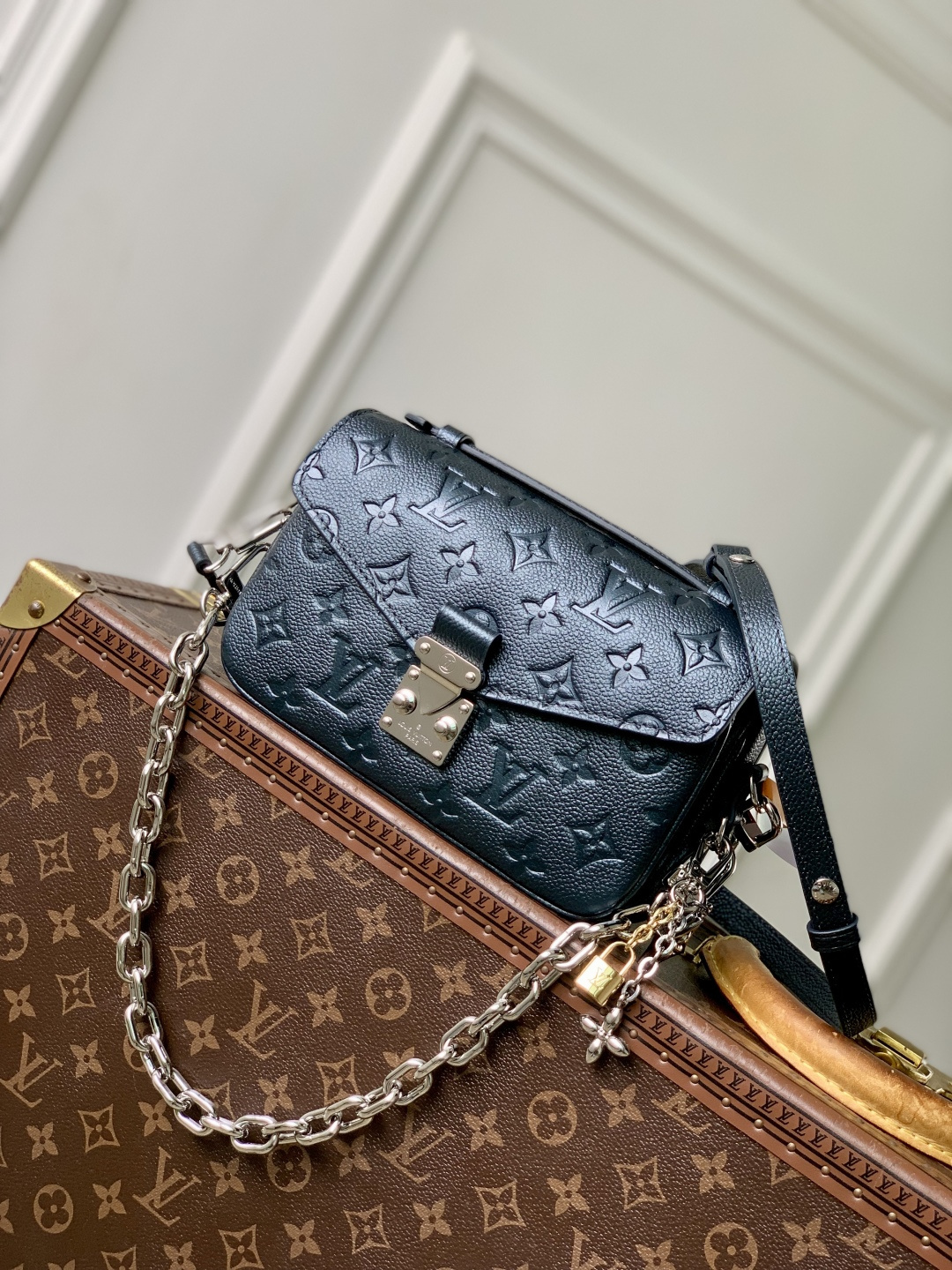 LV Metis luxurykick P1 I3