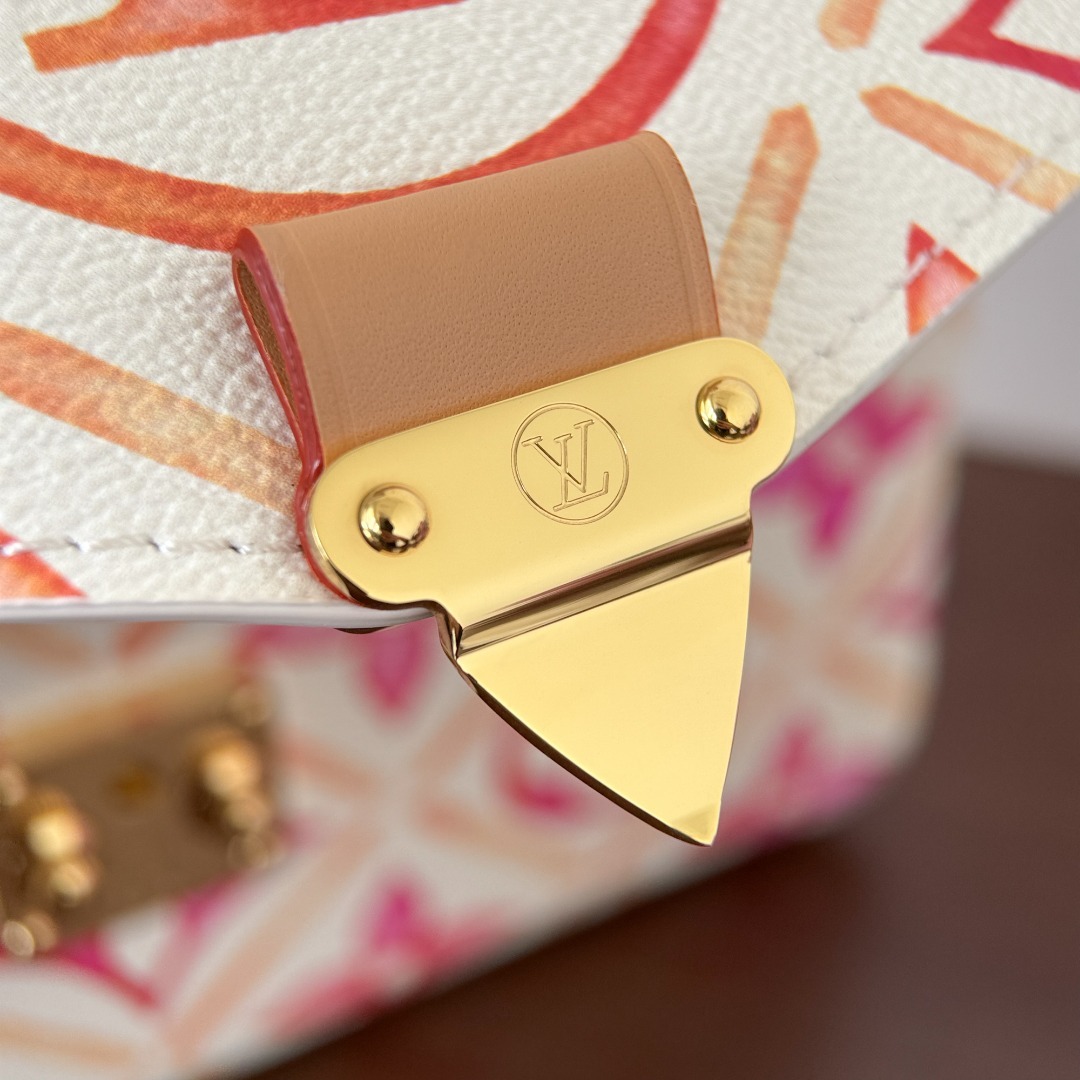 LV Metis scarlettluxury P1 I5