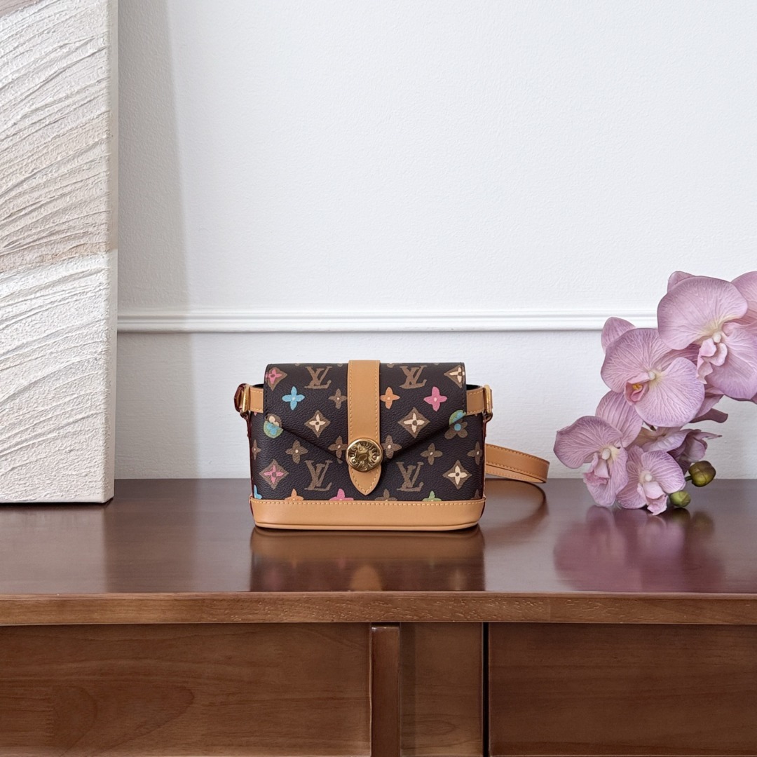 LV Metis scarlettluxury P1 I6