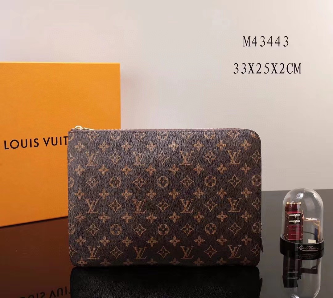 LV PochetteVoyage P1 I11