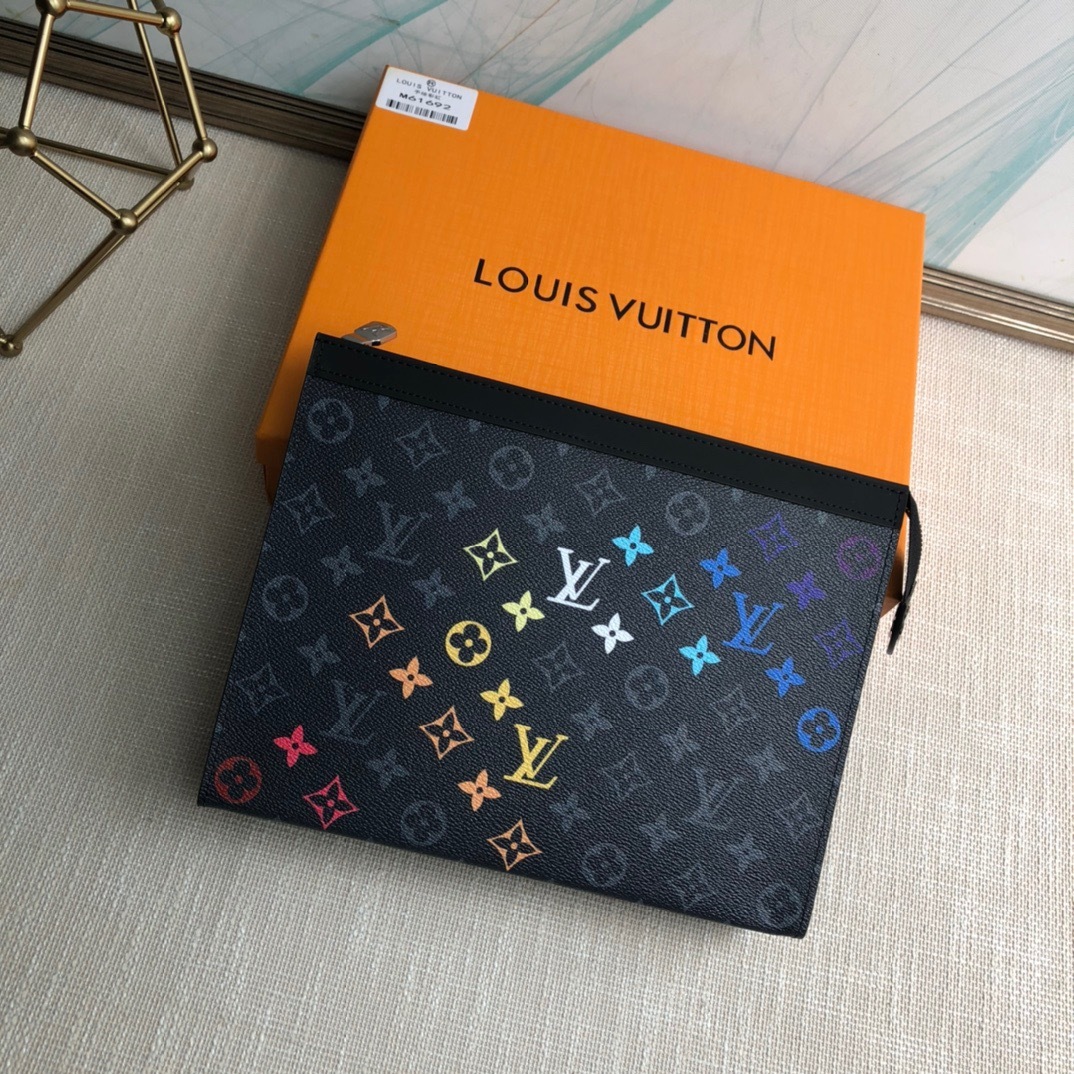 LV PochetteVoyage P1 I33