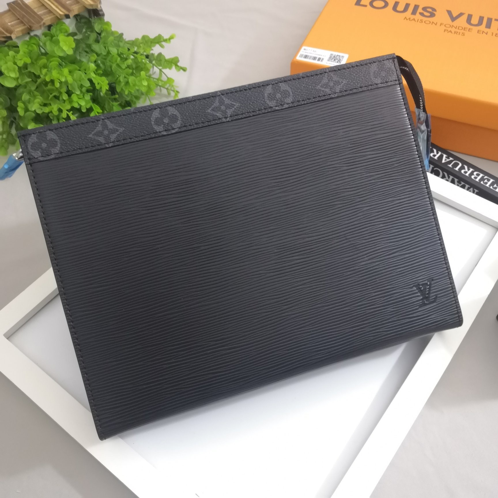 LV PochetteVoyage P1 I53
