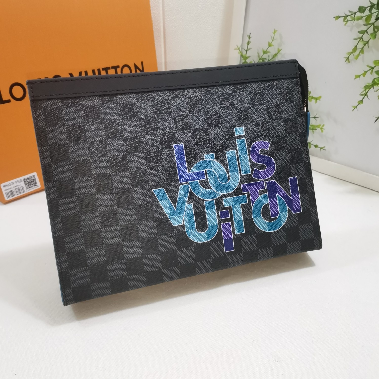 LV PochetteVoyage P1 I60